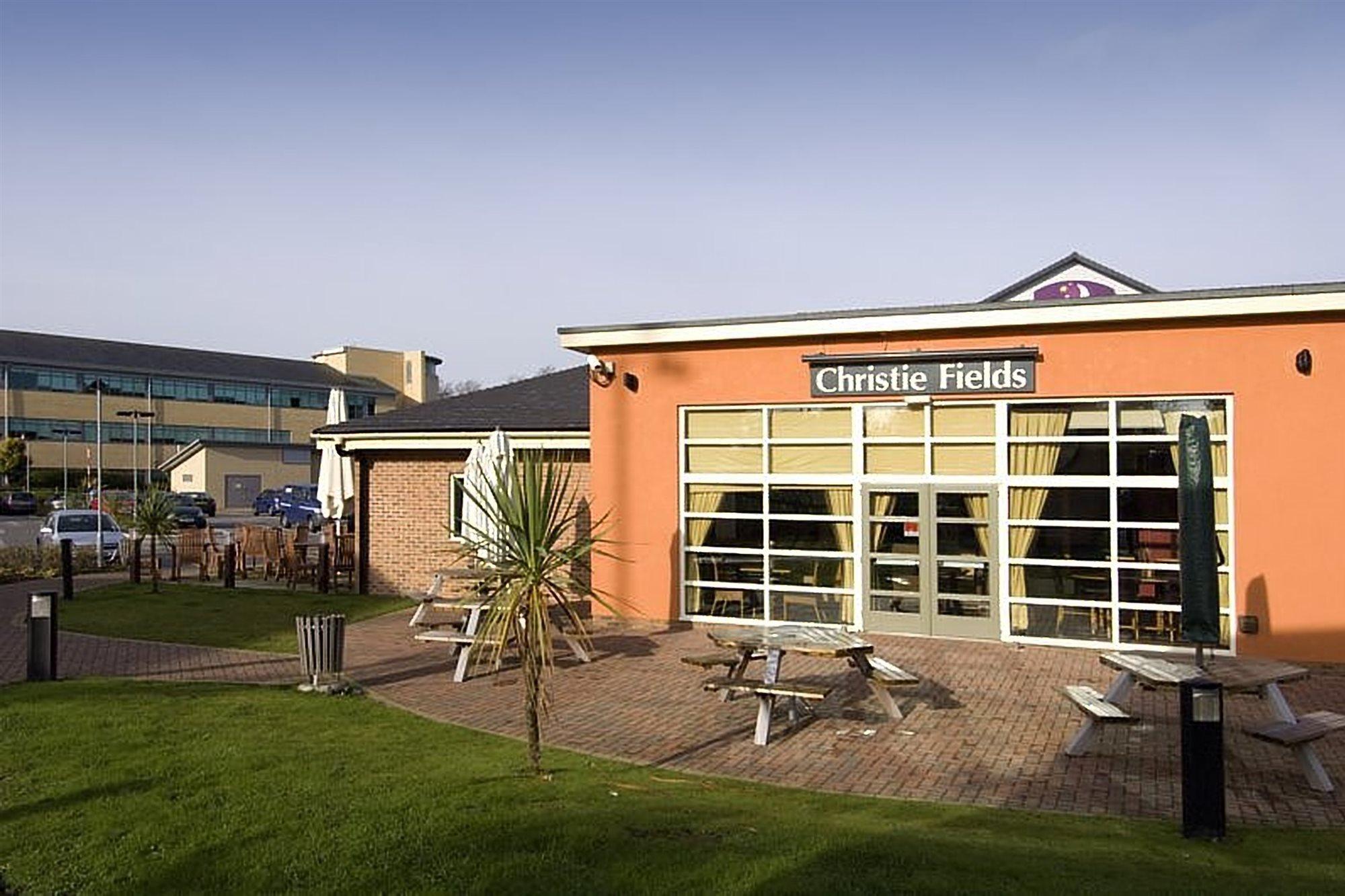 Premier Inn Manchester West Didsbury Exterior photo