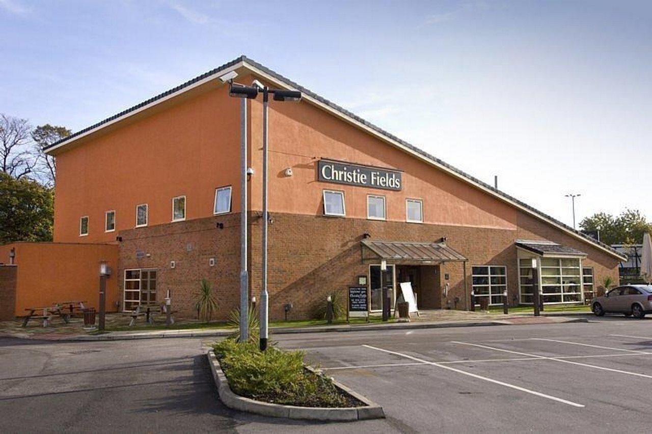 Premier Inn Manchester West Didsbury Exterior photo